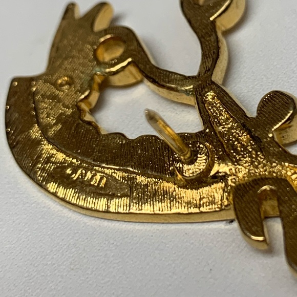 Avon Pin Hairdresser - Picture 10 of 16